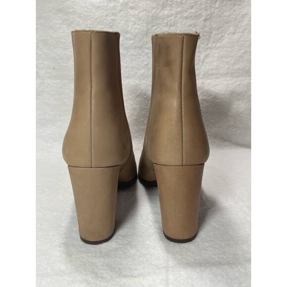 Elegant Tan Ankle Boots - Picture 4 of 9